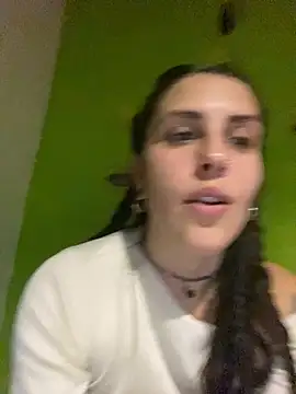 Snapshot of isadelasestrellas chatting on 06-07-26, 03:43 isadelasestrellas online show from 06-07-26, 03:43