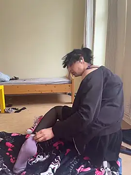 egirl711 online show from 02-09-26, 12:42