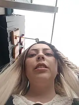 madelaine- online show from 10-23-25, 08:29