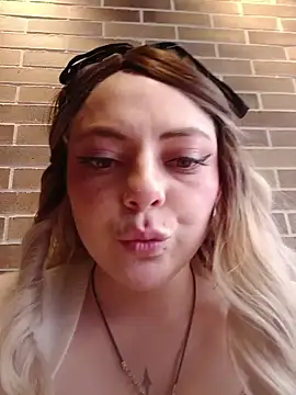 madelaine- online show from 10-29-25, 06:53