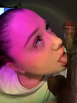 DaisyBooom online show from 02-23-25, 07:17