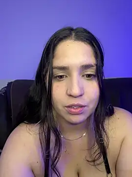 valentina jonnes1 online show from 04-11-26, 07:45