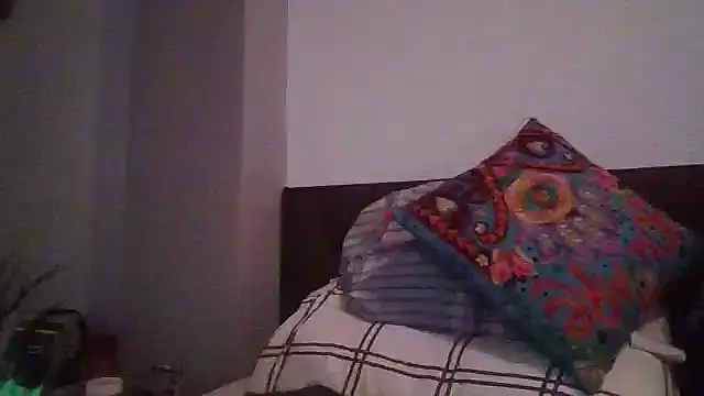 ELMASSIMPATICO 88 20CM online show from 12-21-24, 01:15