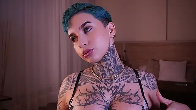 Snapshot of AliceShazaham_ chatting on 01-20-25, 02:32 AliceShazaham  online show from 01-20-25, 02:32