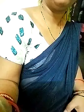 PayalSharmahot143 online show from 09-14-25, 02:22