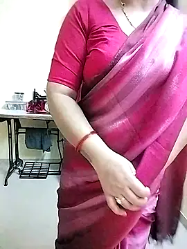 PayalSharmahot143 online show from 09-17-25, 02:08