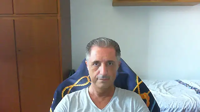 lliuk70mi online show from 06-23-26, 12:36