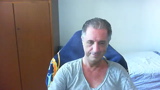 lliuk70mi online show from 07-02-26, 12:55