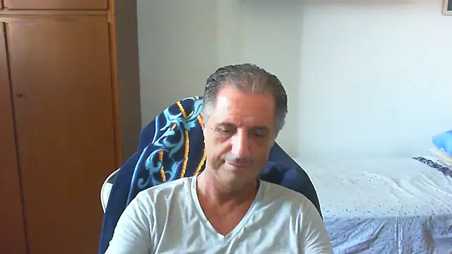 lliuk70mi online show from 07-11-26, 12:19