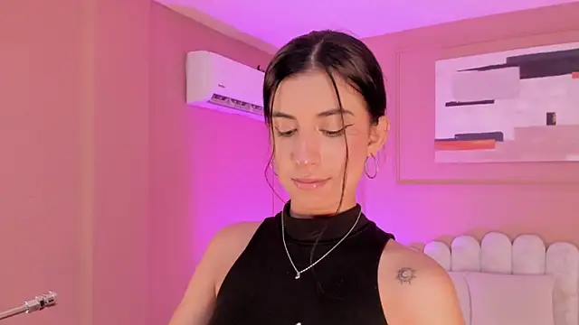 zia cooper online show from 11-18-25, 07:18