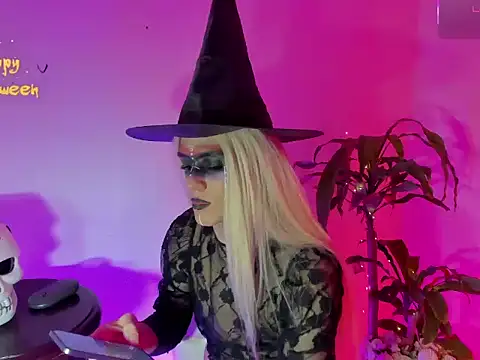 Regiina Doll online show from 10-10-25, 02:10