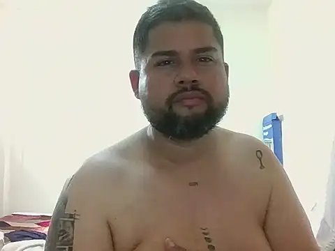 Snapshot of GABRIELGARCIA1313 chatting on 02-14-26, 06:48 GABRIELGARCIA1313 online show from 02-14-26, 06:48