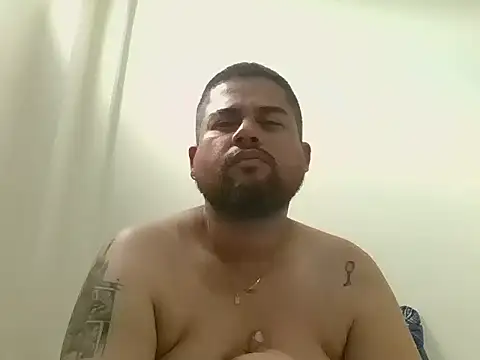 GABRIELGARCIA1313 online show from 04-29-26, 08:59