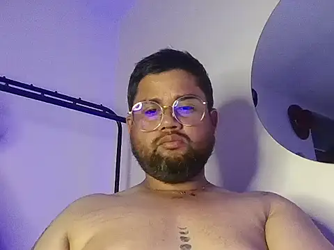 GABRIELGARCIA1313 online show from 06-19-26, 02:27