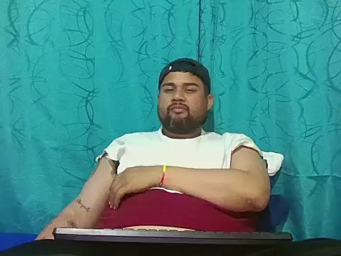 GABRIELGARCIA1313 online show from 07-15-26, 02:17