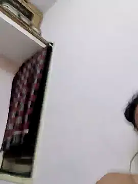 Snapshot of Raj1043 chatting on 01-30-25, 07:04 Raj1043 online show from 01-30-25, 07:04