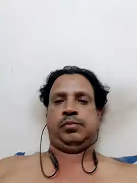 Snapshot of Raj1043 chatting on 02-05-25, 06:59 Raj1043 online show from 02-05-25, 06:59