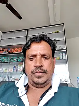 Snapshot of Raj1043 chatting on 11-03-25, 05:31 Raj1043 online show from 11-03-25, 05:31