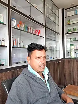 Snapshot of Raj1043 chatting on 11-24-25, 05:18 Raj1043 online show from 11-24-25, 05:18