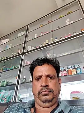 Raj1043 online show from 04-18-26, 07:23