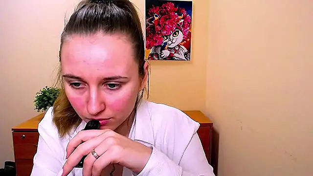 Snapshot of _Nicole_new chatting on 02-27-25, 01:07  Nicole new online show from 02-27-25, 01:07