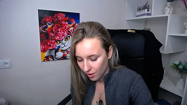  Nicole new online show from 05-17-26, 10:11