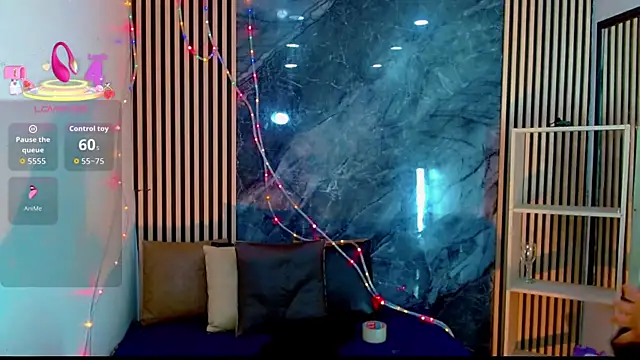 Snapshot of Isalombardi chatting on 11-27-25, 03:41 Isalombardi online show from 11-27-25, 03:41