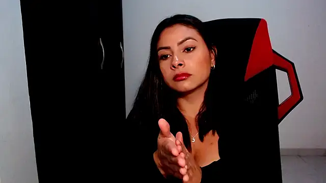 meghan2 online show from 02-01-26, 01:53