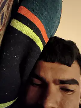 Snapshot of yourboy2000__ chatting on 01-19-26, 01:31 yourboy2000 online show from 01-19-26, 01:31