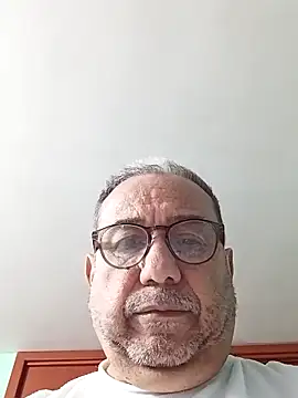 MATTHEW MRANDA online show from 05-06-26, 06:35