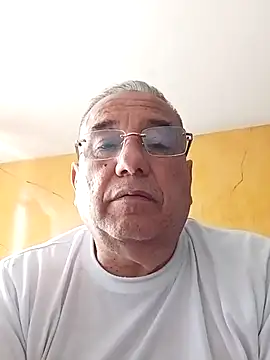 MATTHEW MRANDA online show from 05-23-26, 04:11