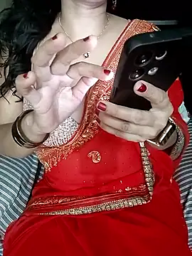 Snapshot of kaamuk_shweta chatting on 06-21-26, 10:34 kaamuk shweta online show from 06-21-26, 10:34