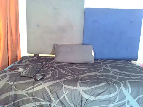 Snapshot of ReginaStar16 chatting on 02-19-25, 08:20 ReginaStar16 online show from 02-19-25, 08:20