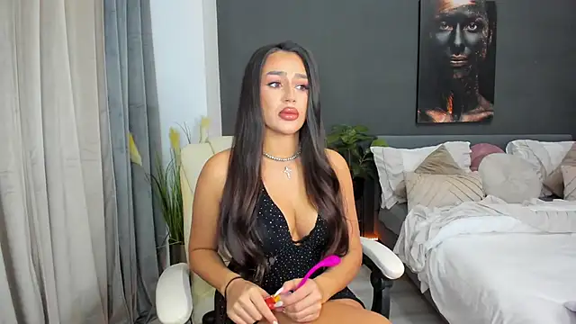 Snapshot of Sonia__Rey chatting on 10-17-25, 07:22 Sonia  Rey online show from 10-17-25, 07:22