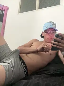 CRYBYT9 online show from 11-26-25, 01:39