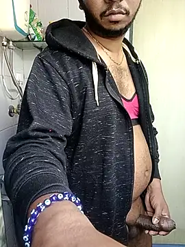 Mmm992170 online show from 11-13-25, 06:56