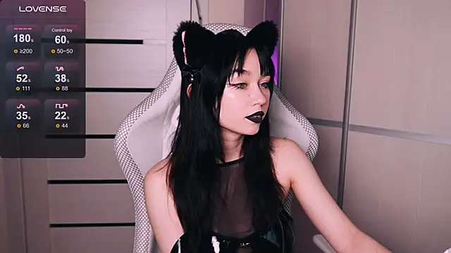Snapshot of Kimiko__ chatting on 06-05-26, 12:28 Kimiko online show from 06-05-26, 12:28
