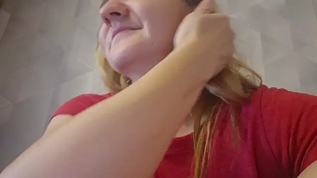 Snapshot of EstrellaWalters chatting on 11-02-25, 06:16 EstrellaWalters online show from 11-02-25, 06:16