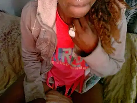 FantasygirlXxx  online show from 03-14-26, 09:42