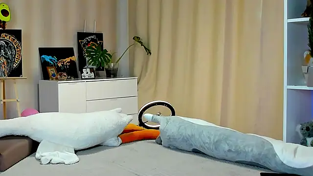 callmetori online show from 12-15-24, 08:30