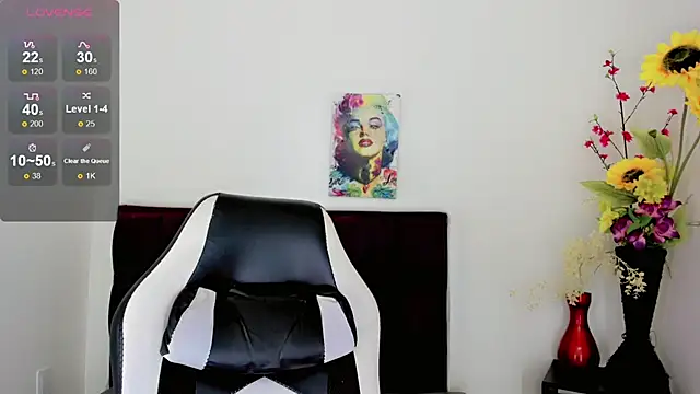 Elissa taylor  online show from 02-08-25, 08:10