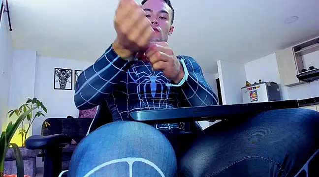 alexander collin02 online show from 02-10-25, 01:11