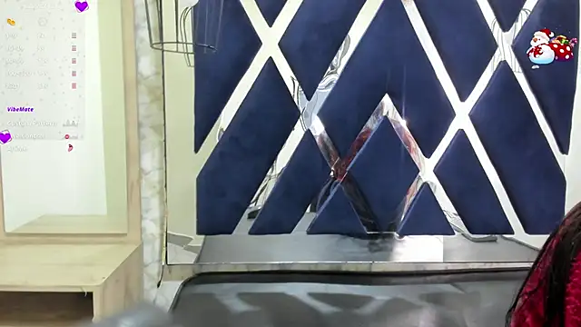  alaia collway  online show from 12-24-24, 12:00