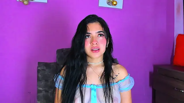 adara johnson   online show from 01-22-25, 11:34