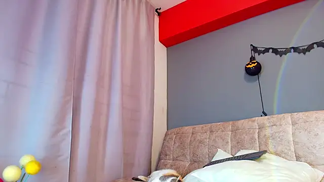 adara johnson   online show from 10-01-25, 11:49