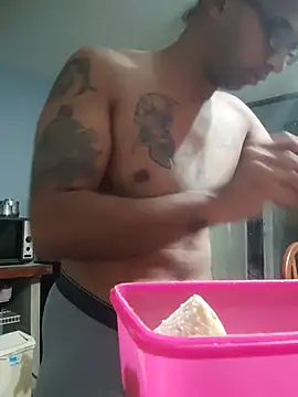 FitGeorge online show from 11-17-25, 02:34