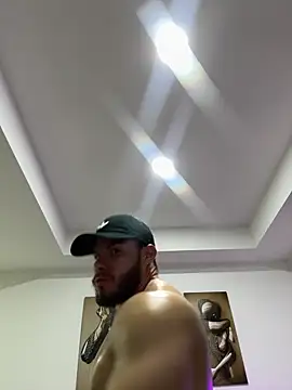 garageboy94 online show from 01-31-25, 09:48