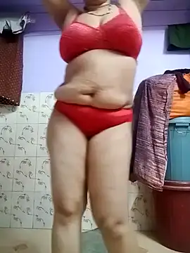 Snapshot of jiyahot1432 chatting on 02-14-25, 06:19 jiyahot1432 online show from 02-14-25, 06:19