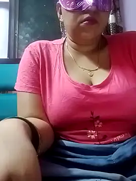 Snapshot of jiyahot1432 chatting on 02-27-25, 07:04 jiyahot1432 online show from 02-27-25, 07:04