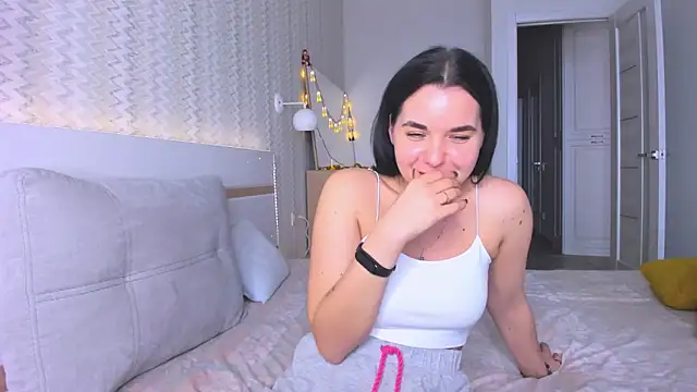 Snapshot of Kate_Ree chatting on 01-14-25, 07:48 Kate Ree online show from 01-14-25, 07:48